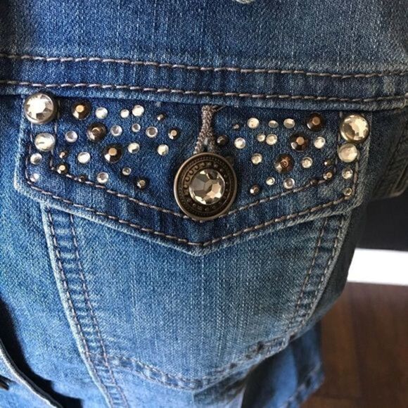 Barccini Vest  - Picture 2 of 8